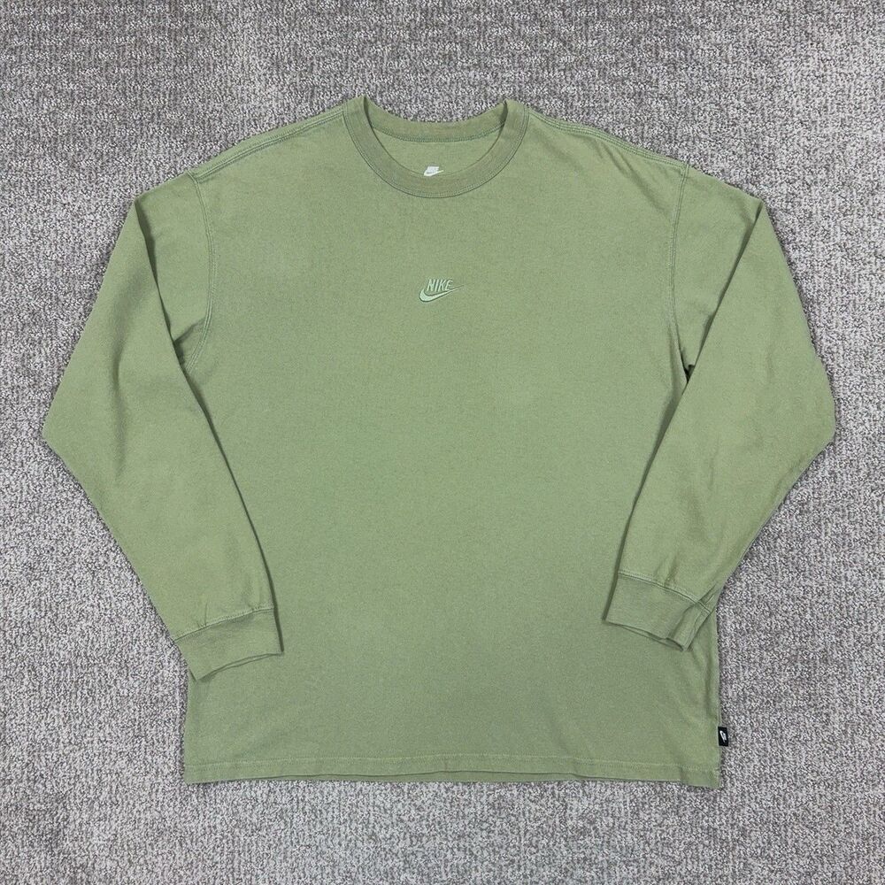 Nike Tee Shirt Mens Large Green Loose Fit Long Sleeve Logo Casual Athleisure